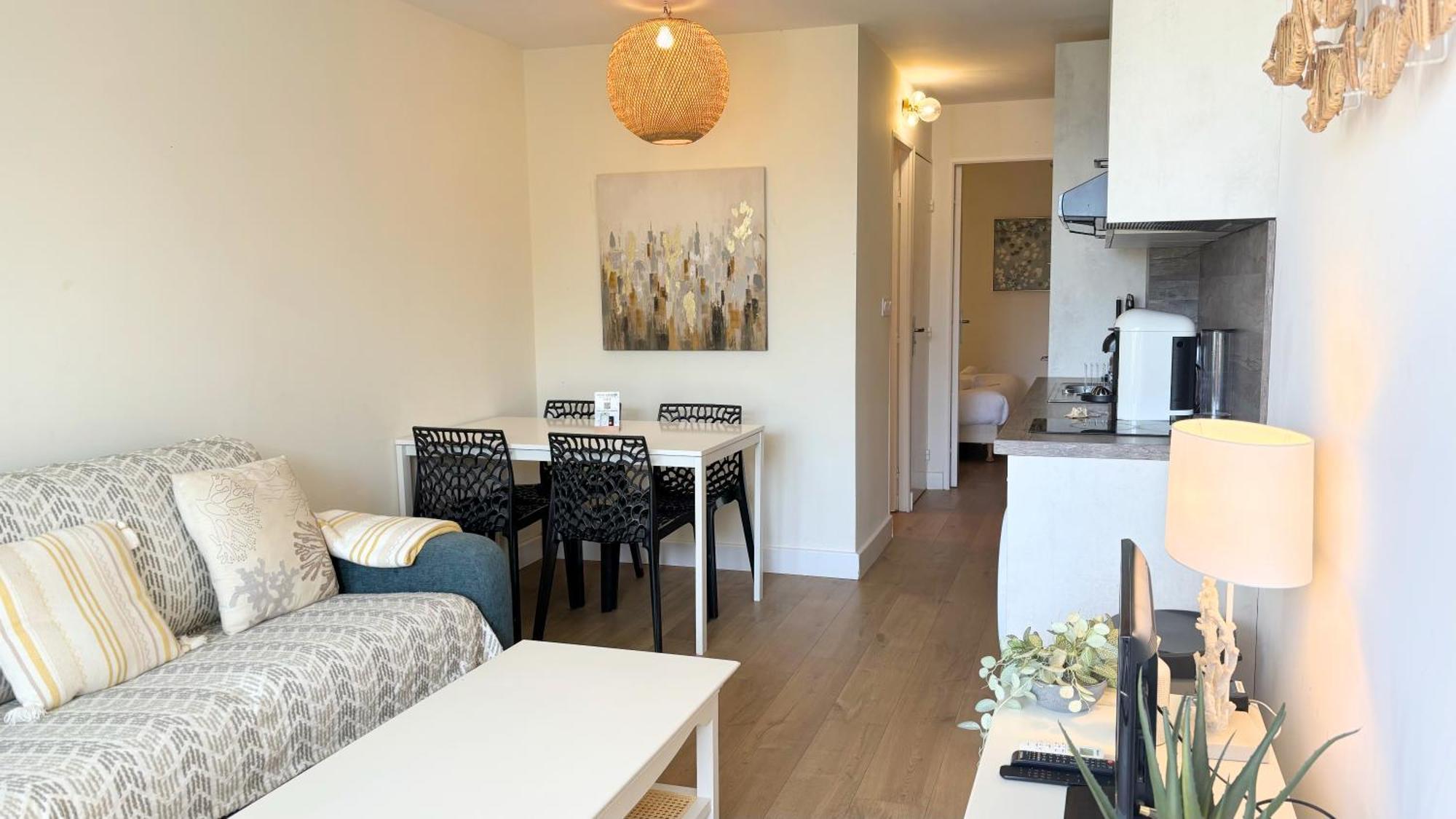 קאן Appartement 0321, Piscine - Parking - Proche Plages - Palmazur Vacances מראה חיצוני תמונה